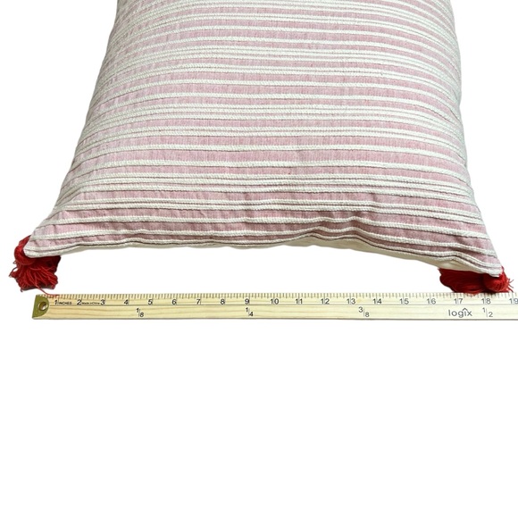 Pier 1 Set of 2 Matching 18”x18” muted red stripe pillows w/tassels & inserts - Picture 4 of 6
